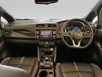 Used Nissan Leaf 2021 for sale - 78926497: Photo
