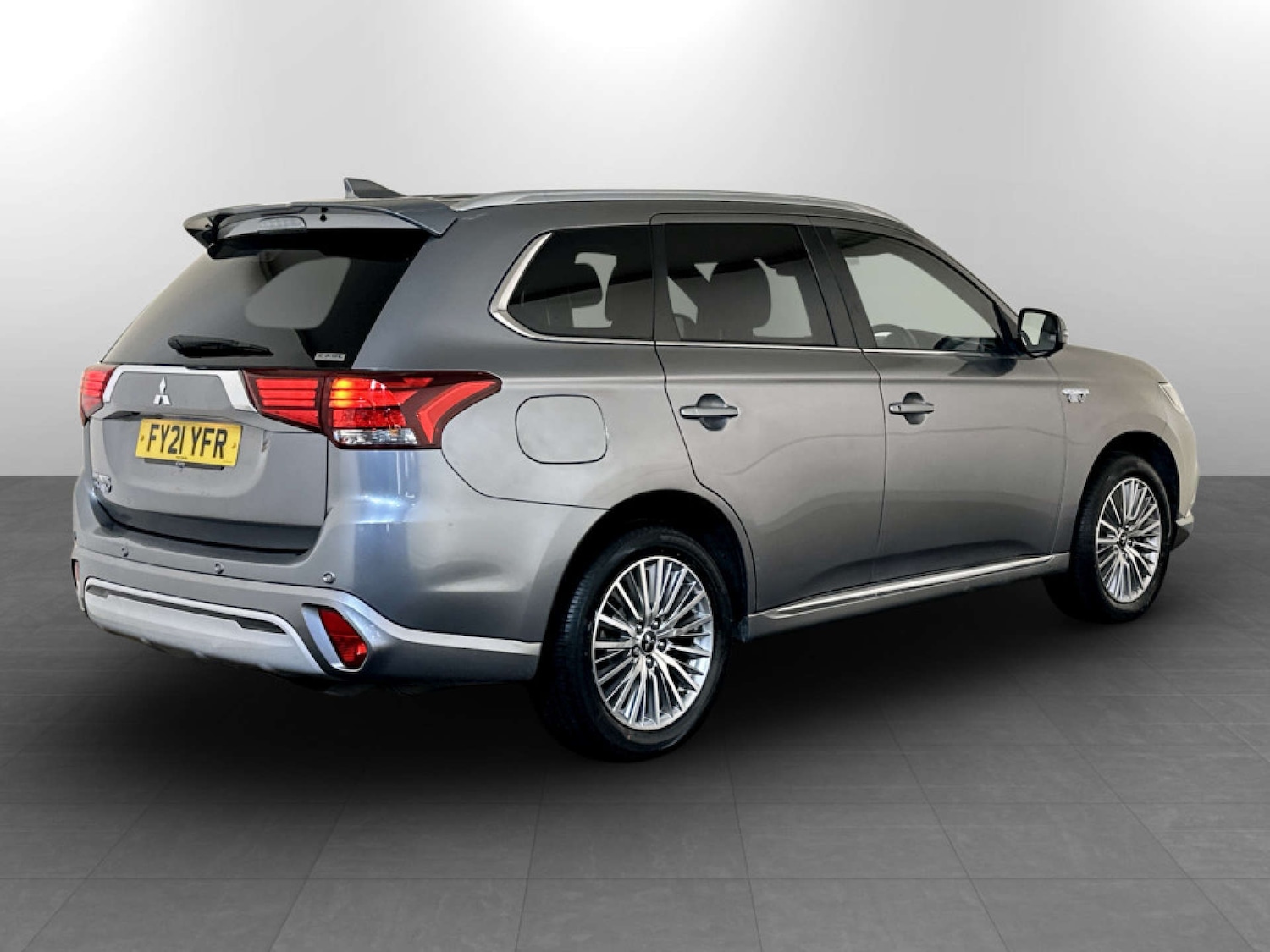 Used Mitsubishi Outlander 2021 for sale - 77185900: Photo 10