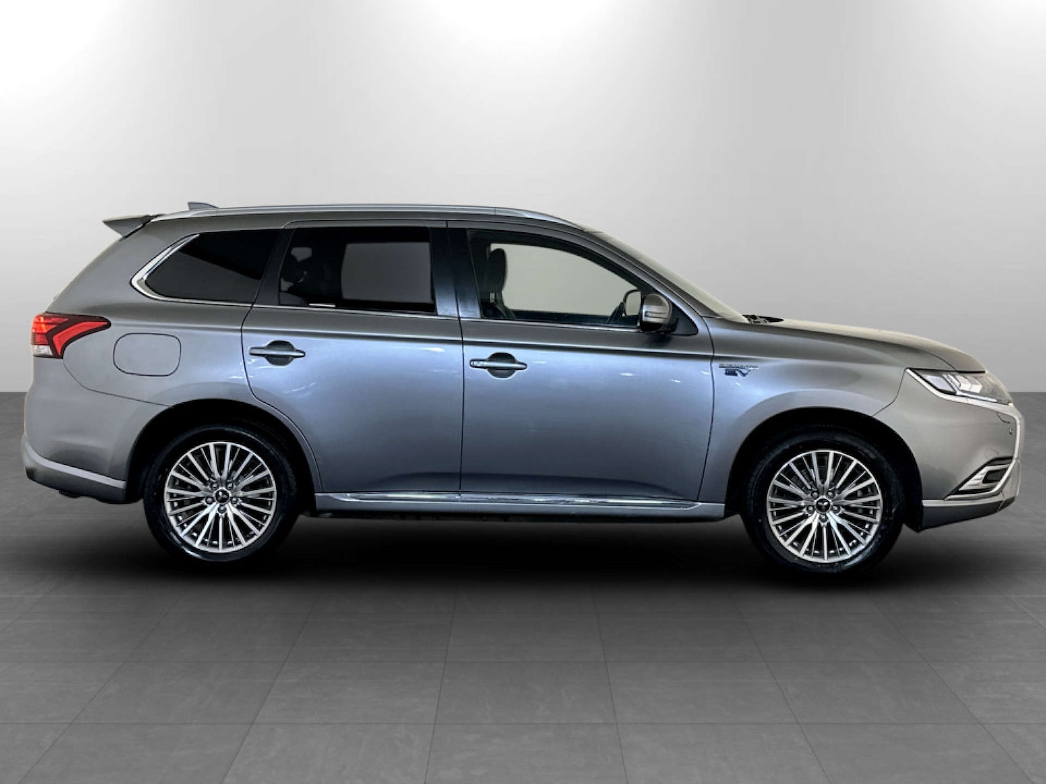 Used Mitsubishi Outlander 2021 for sale - 77185900: Photo 11