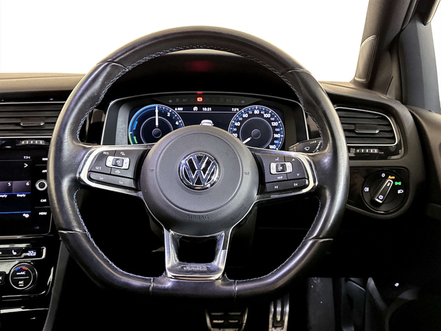 Used Volkswagen Golf 2020 for sale - 77319943: Photo 16