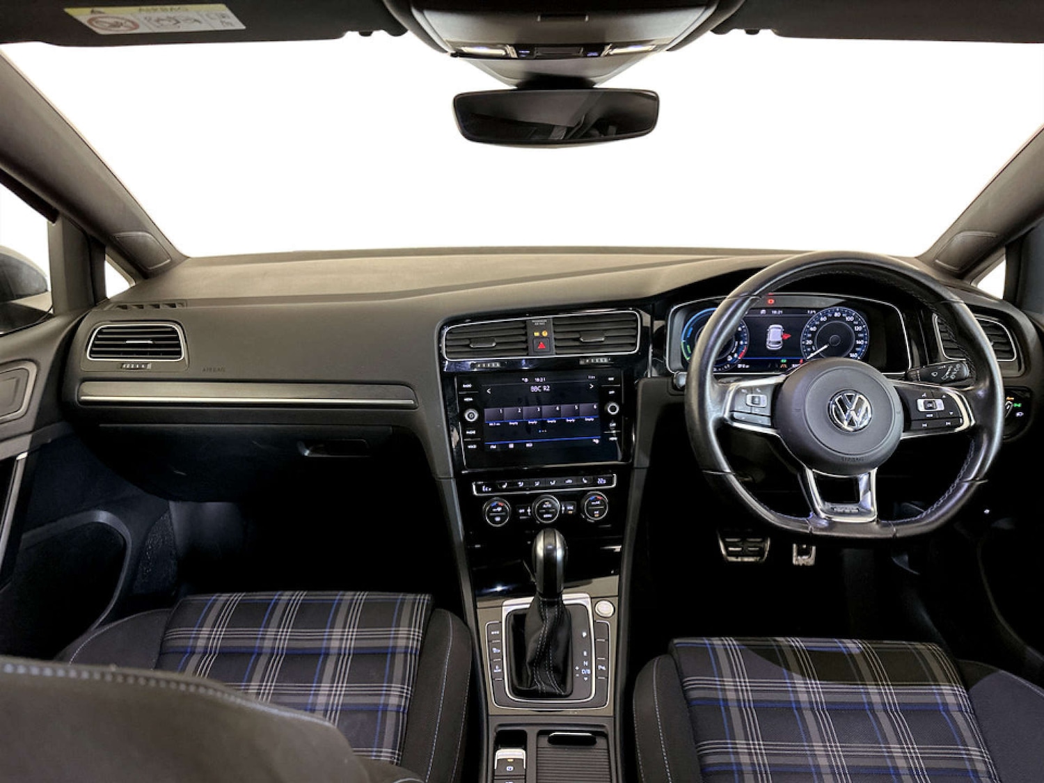 Used Volkswagen Golf 2020 for sale - 77319943: Photo 3