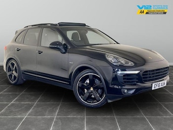 Used Porsche Cayenne 2016 for sale - 76445333: Photo