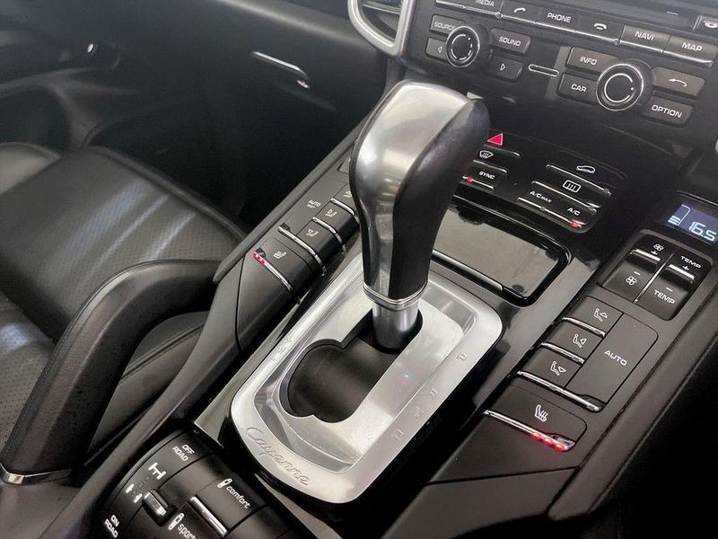 Used Porsche Cayenne 2016 for sale - 76445333: Photo 25