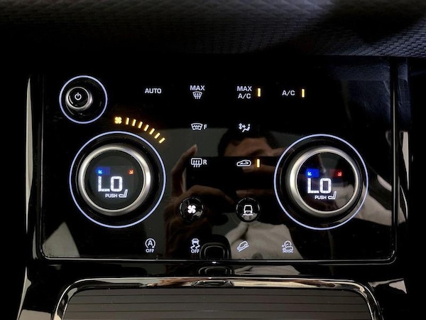 Used Land Rover Range Rover Evoque 2021 for sale - 76266085: Photo 26