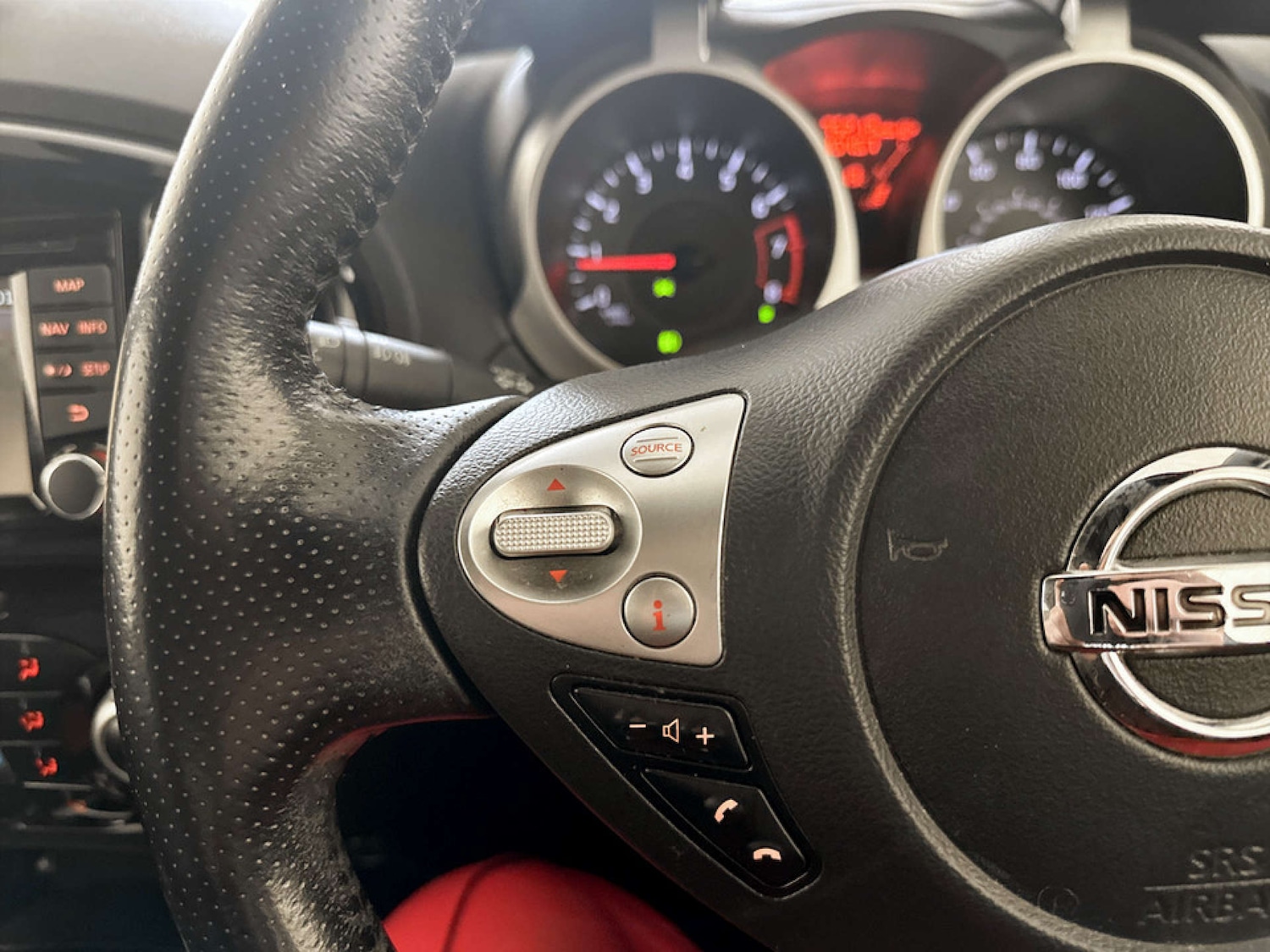 Used Nissan Juke 2018 for sale - 77778190: Photo 18