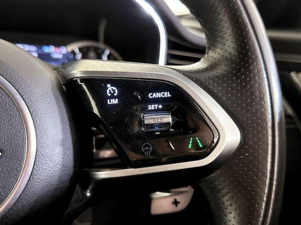 Used Jaguar XF 2021 for sale - 76196598: Photo 19