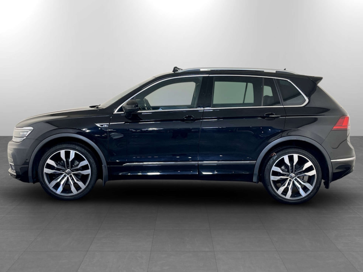 Used Volkswagen Tiguan 2020 for sale - 77185851: Photo 7