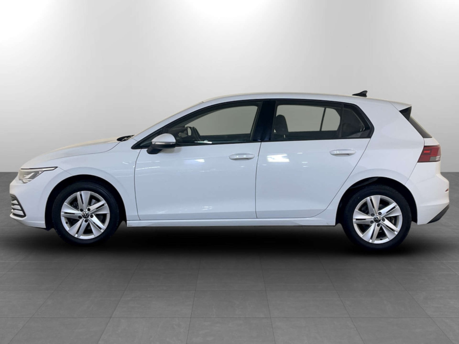 Used Volkswagen Golf 2021 for sale - 77571345: Photo 6