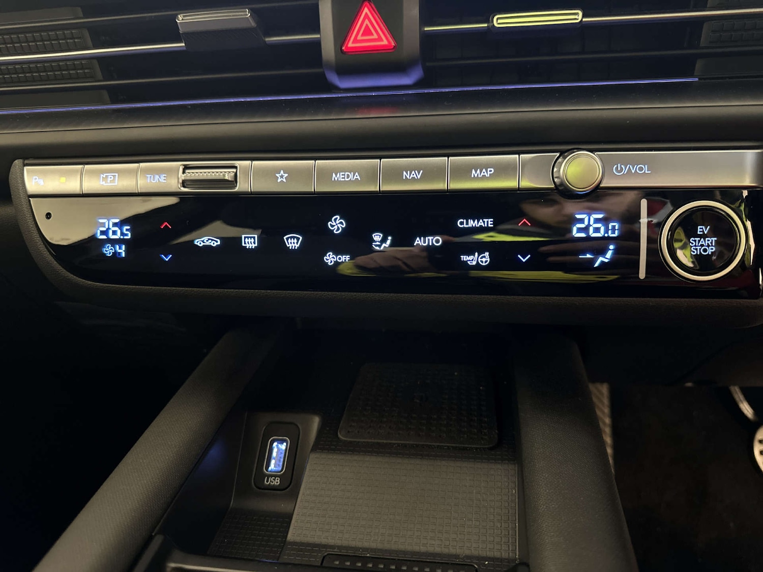 Used Hyundai IONIQ 6 2024 for sale - 77917704: Photo 25