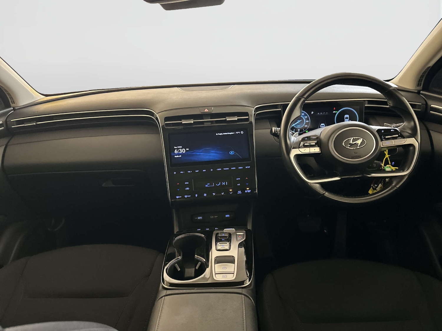 Used Hyundai TUCSON 2023 for sale - 77921657: Photo 3