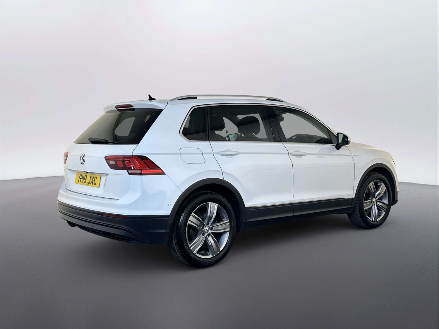 Used Volkswagen Tiguan 2019 for sale - 78154447: Photo 10