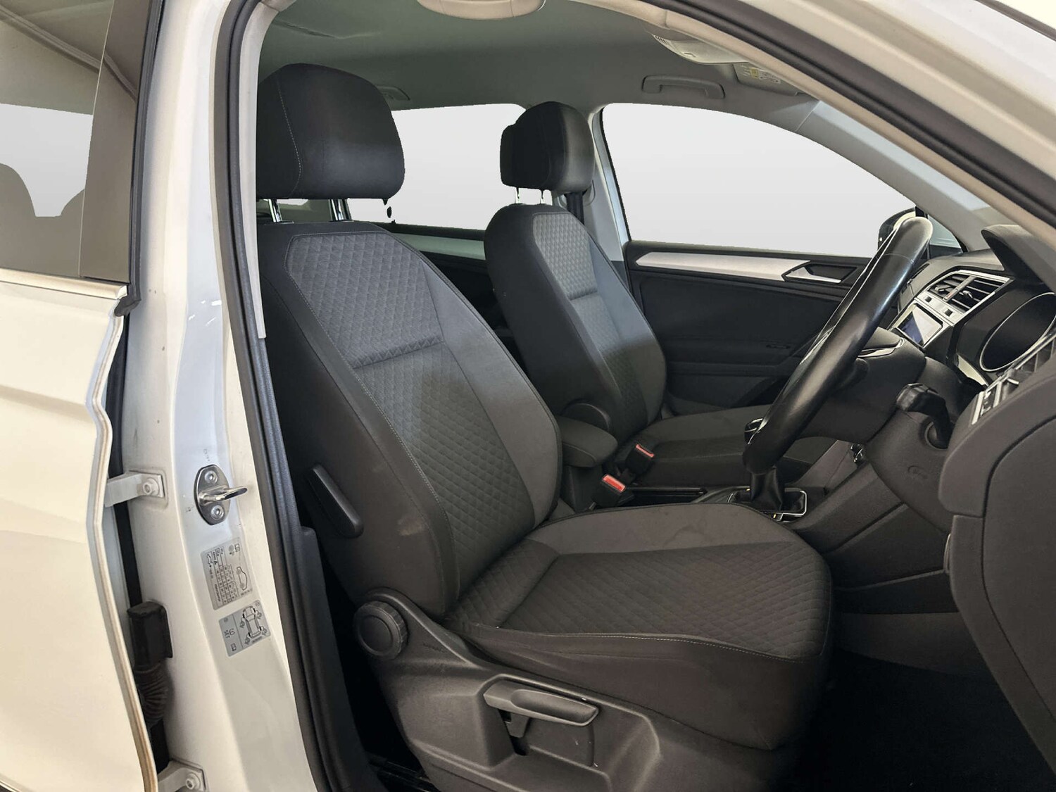 Used Volkswagen Tiguan 2019 for sale - 78154447: Photo 13