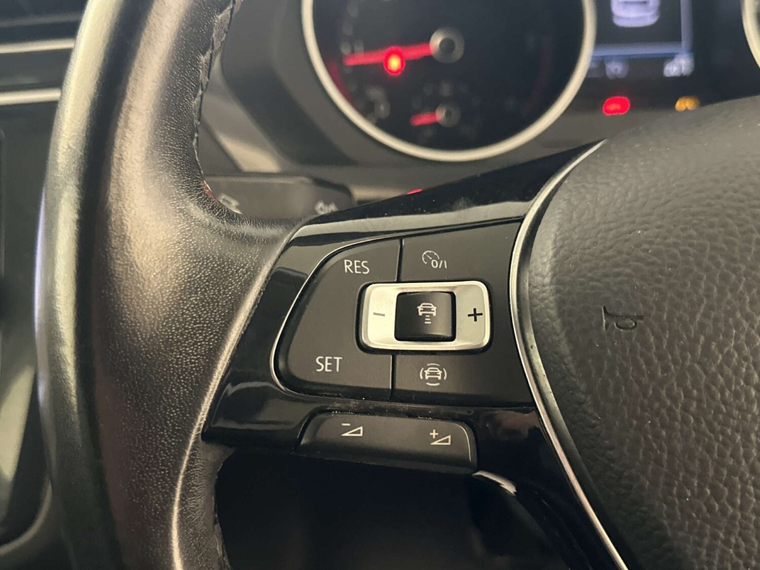 Used Volkswagen Tiguan 2019 for sale - 78154447: Photo 17