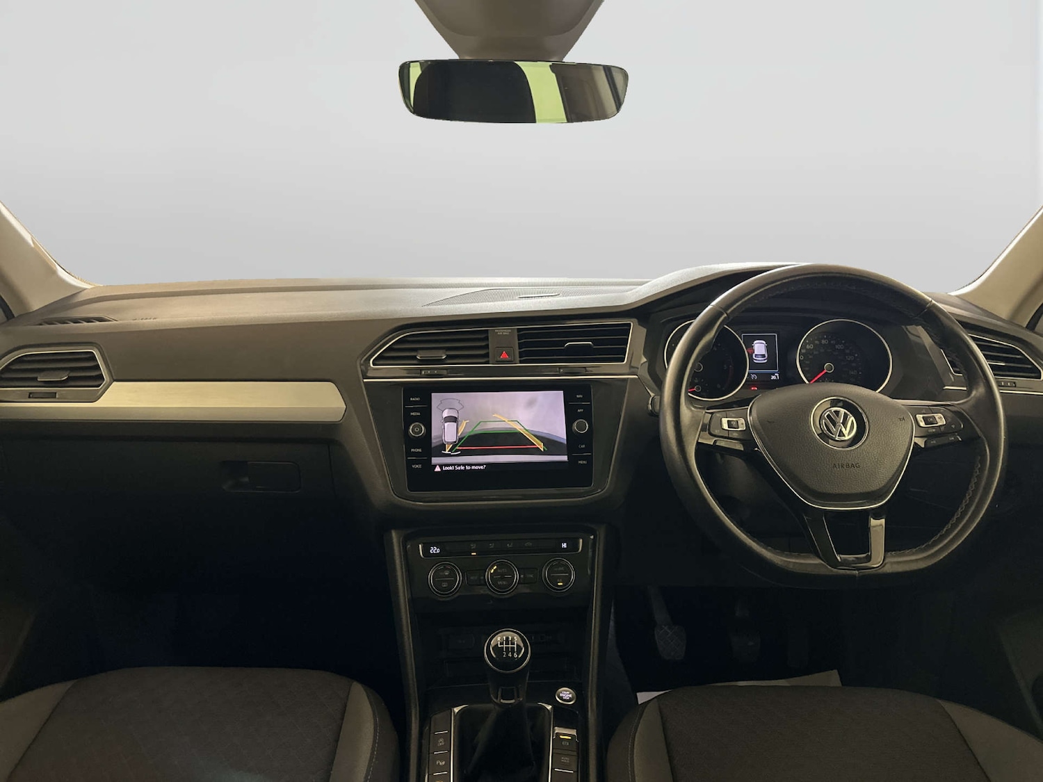 Used Volkswagen Tiguan 2019 for sale - 78154447: Photo 3