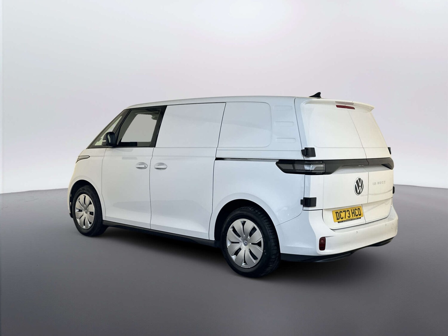 Used Volkswagen ID.Buzz 2024 for sale - 78223479: Photo 8