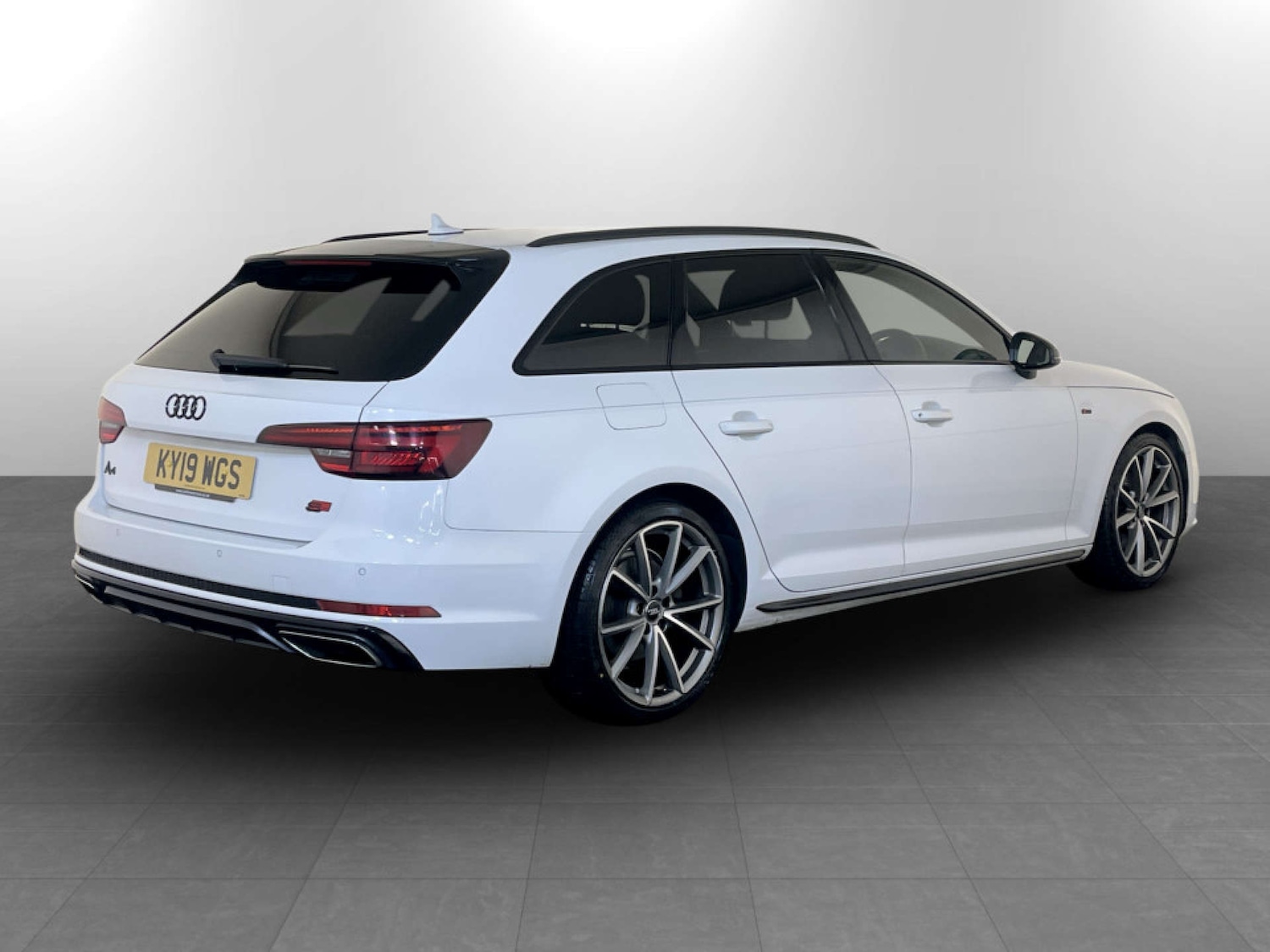 Used Audi A4 2019 for sale - 77224769: Photo 10