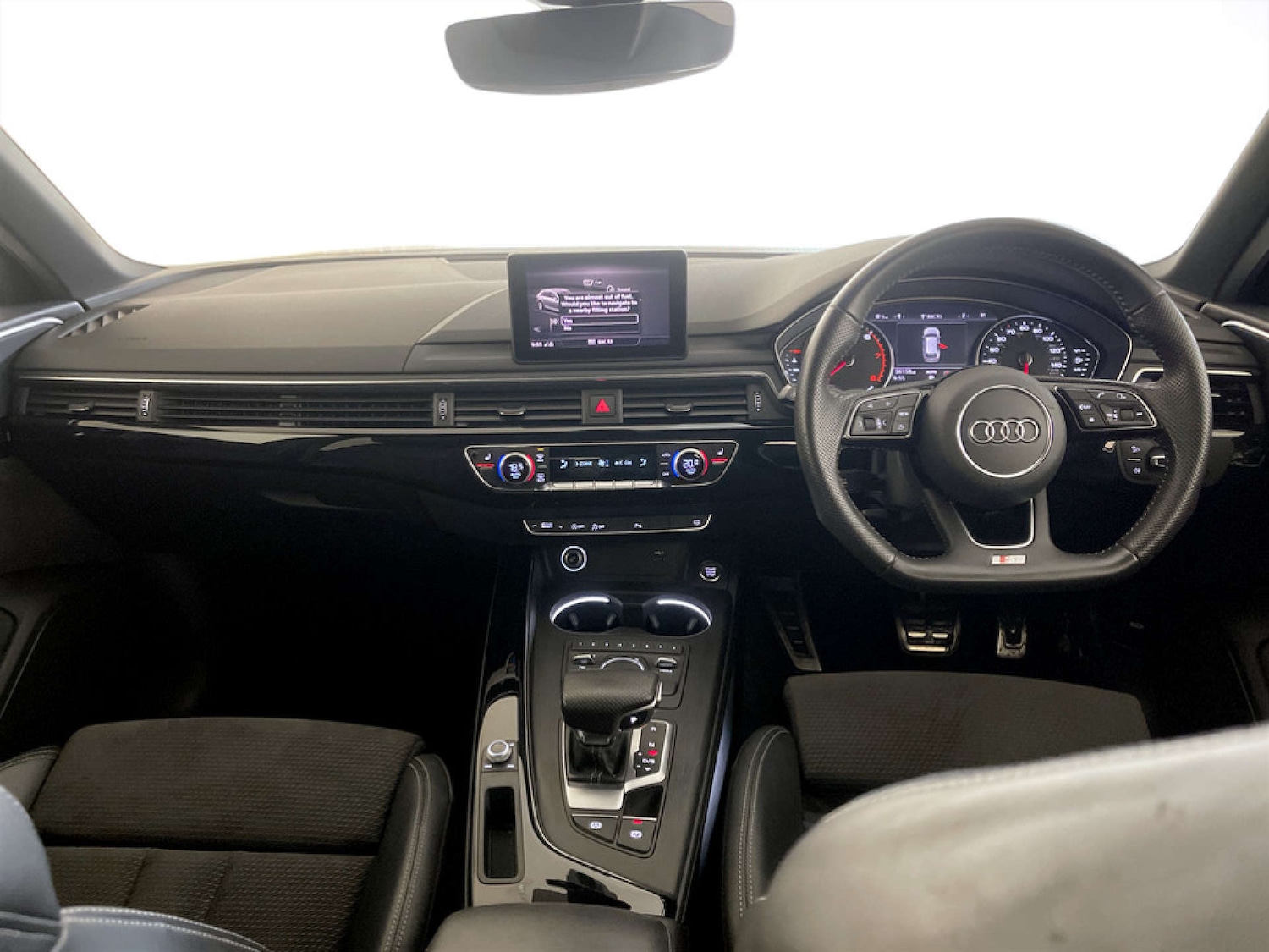 Used Audi A4 2019 for sale - 77224769: Photo 3