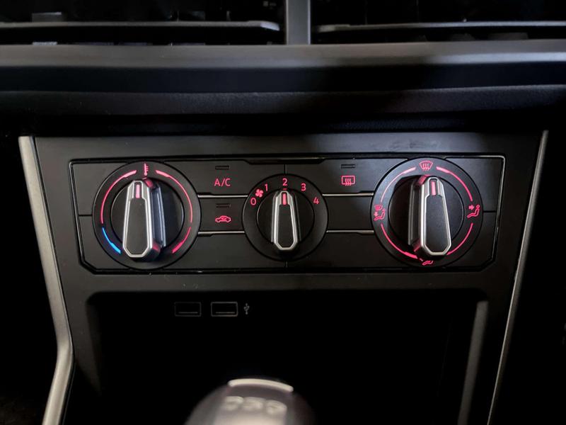 Used Volkswagen Polo 2018 for sale - 76782169: Photo 25