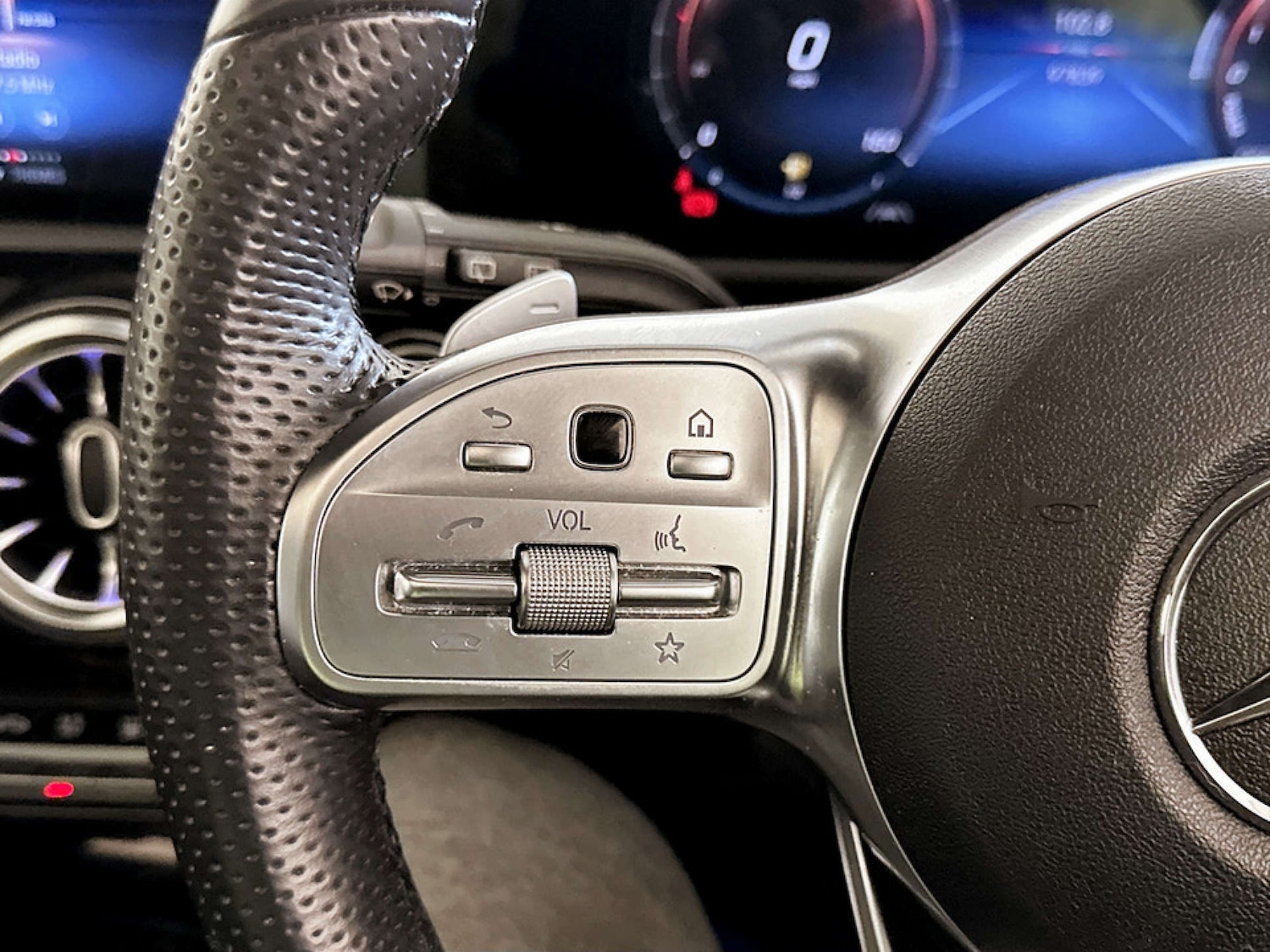 Used Mercedes-Benz CLA 2021 for sale - 77185875: Photo 18