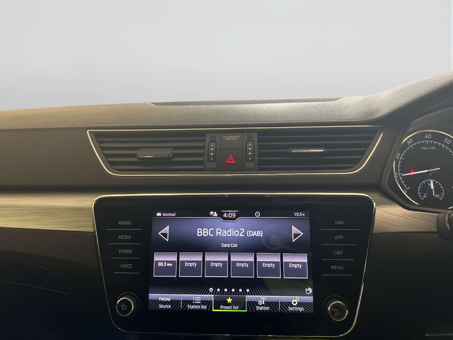 Used Skoda Superb 2020 for sale - 78162698: Photo 22