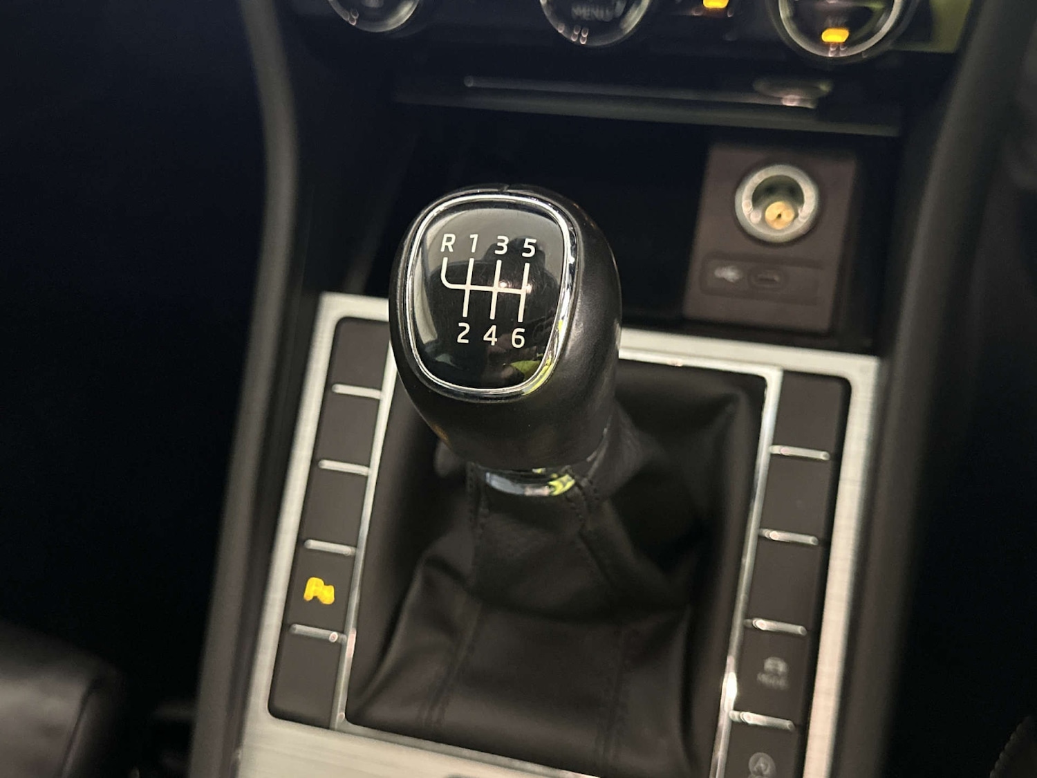 Used Skoda Superb 2020 for sale - 78162698: Photo 25