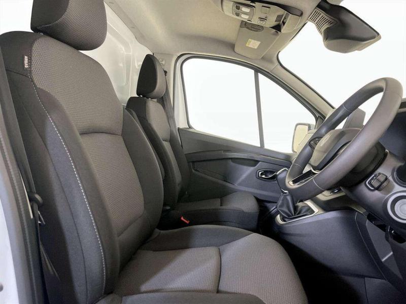 Used Renault Trafic E-Tech 2025 for sale - 76984739: Photo 14