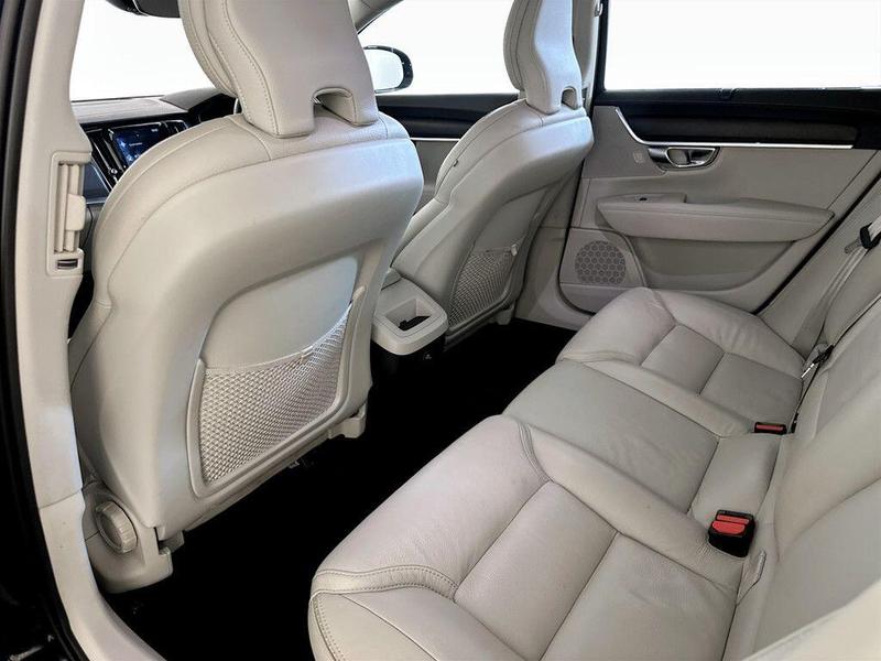 Used Volvo V90 2019 for sale - 76565062: Photo 14