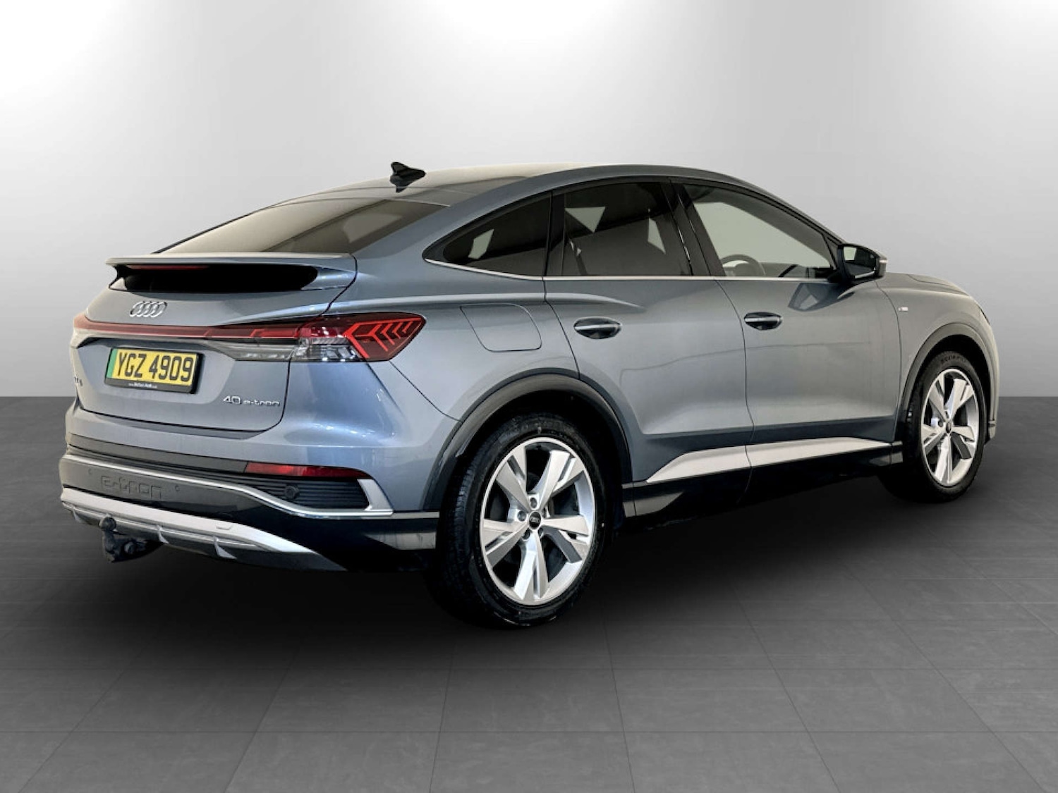 Used Audi Q4 e-tron 2022 for sale - 77434638: Photo 10