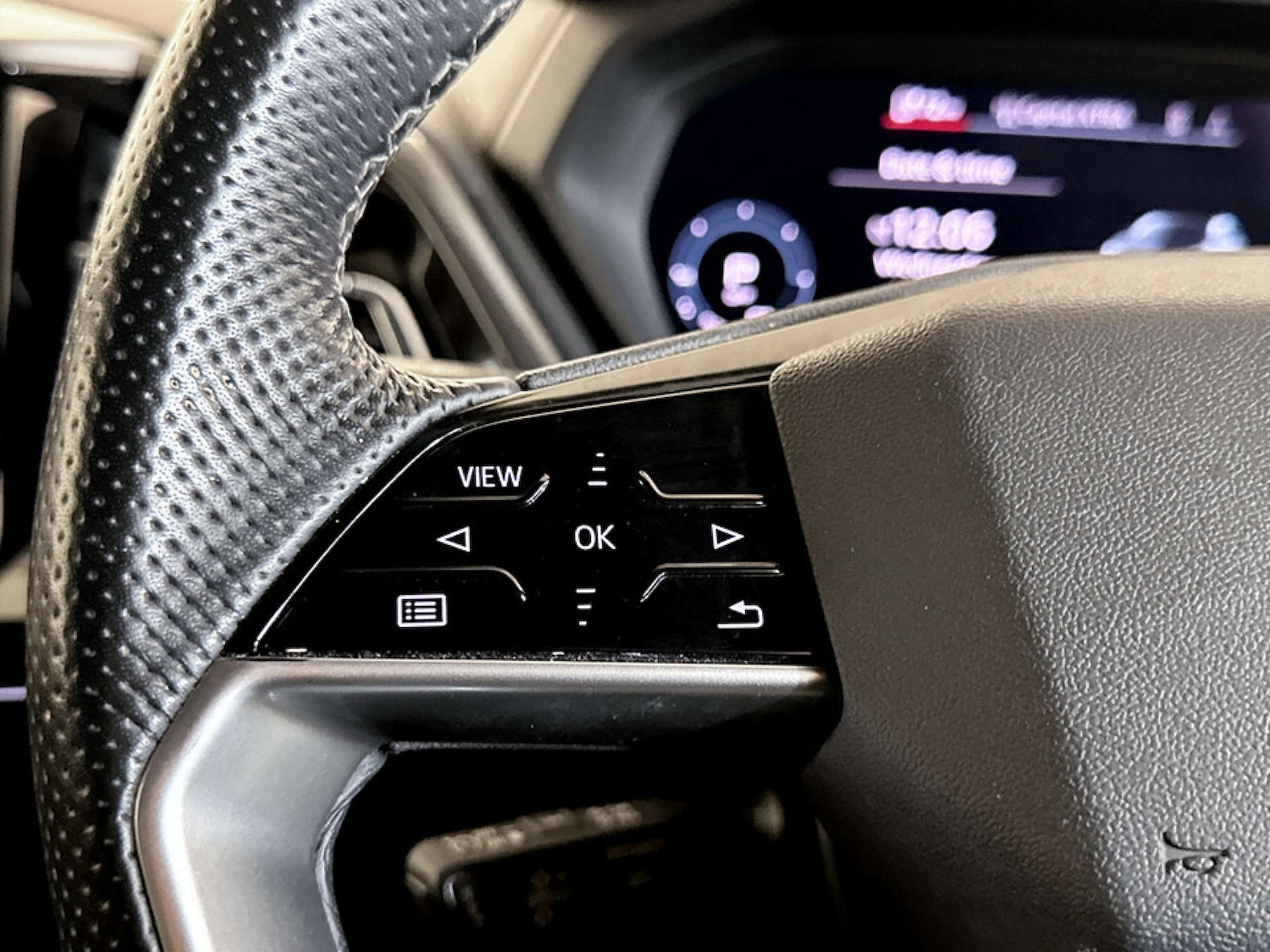 Used Audi Q4 e-tron 2022 for sale - 77434638: Photo 17