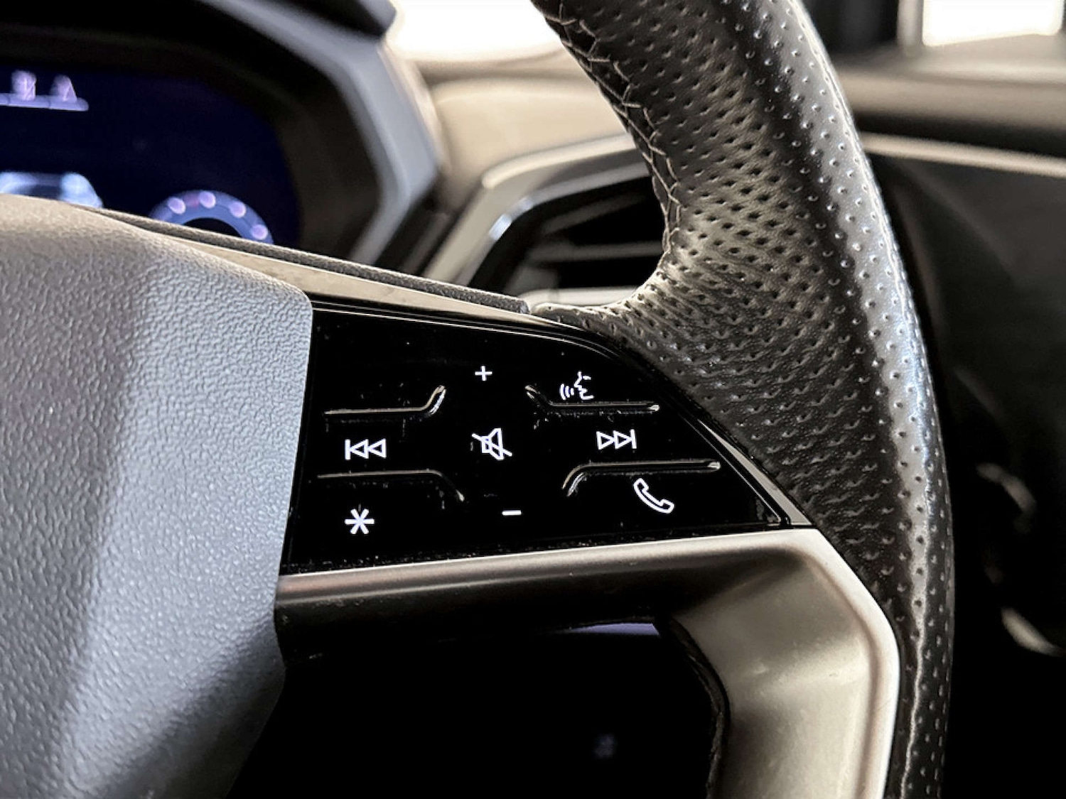 Used Audi Q4 e-tron 2022 for sale - 77434638: Photo 19