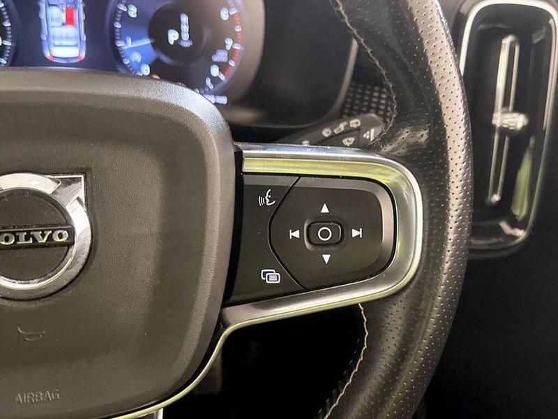 Used Volvo XC40 2020 for sale - 76649746: Photo 19