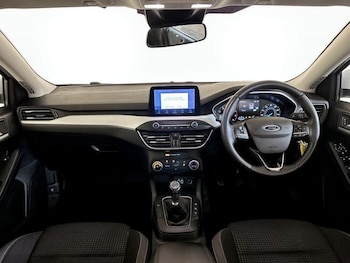 Used Ford Focus 2021 for sale - 76568616: Photo