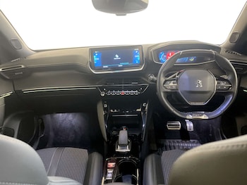 Used Peugeot 2008 2021 for sale - 77335733: Photo