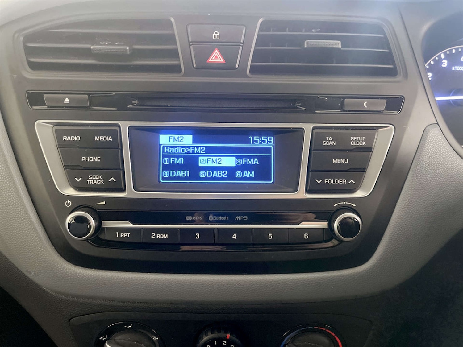 Used Hyundai i20 2016 for sale - 77437497: Photo 22