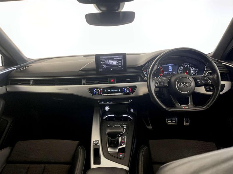 Used Audi A4 2017 for sale - 76972028: Photo 3