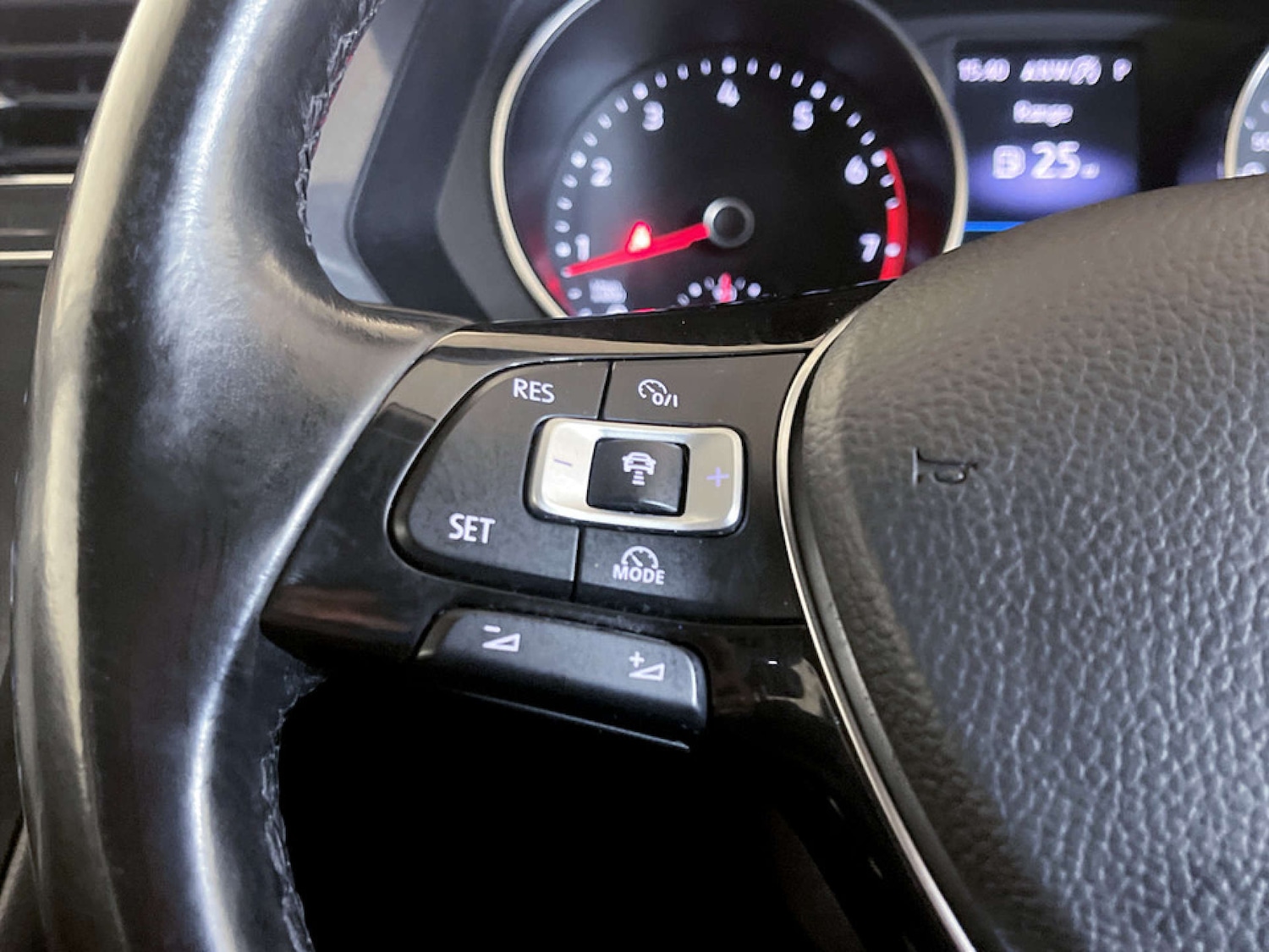 Used Volkswagen Tiguan Allspace 2018 for sale - 77195885: Photo 18