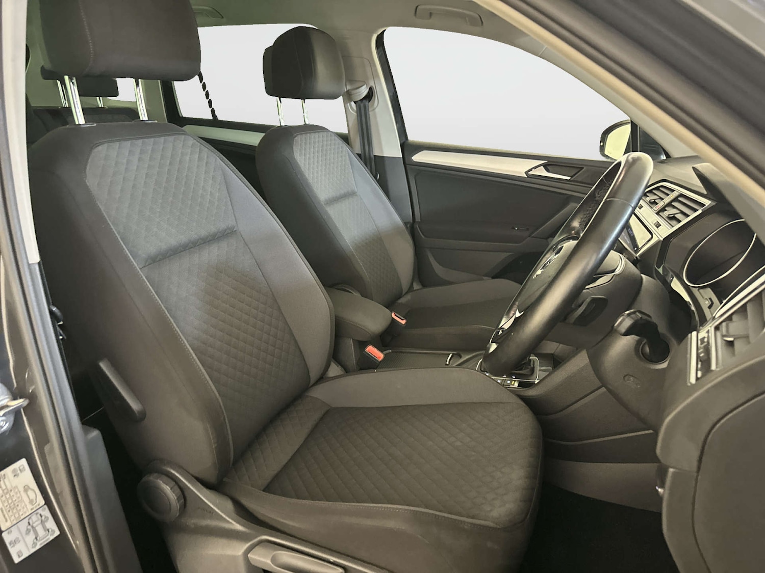 Used Volkswagen Tiguan 2019 for sale - 78175649: Photo 13