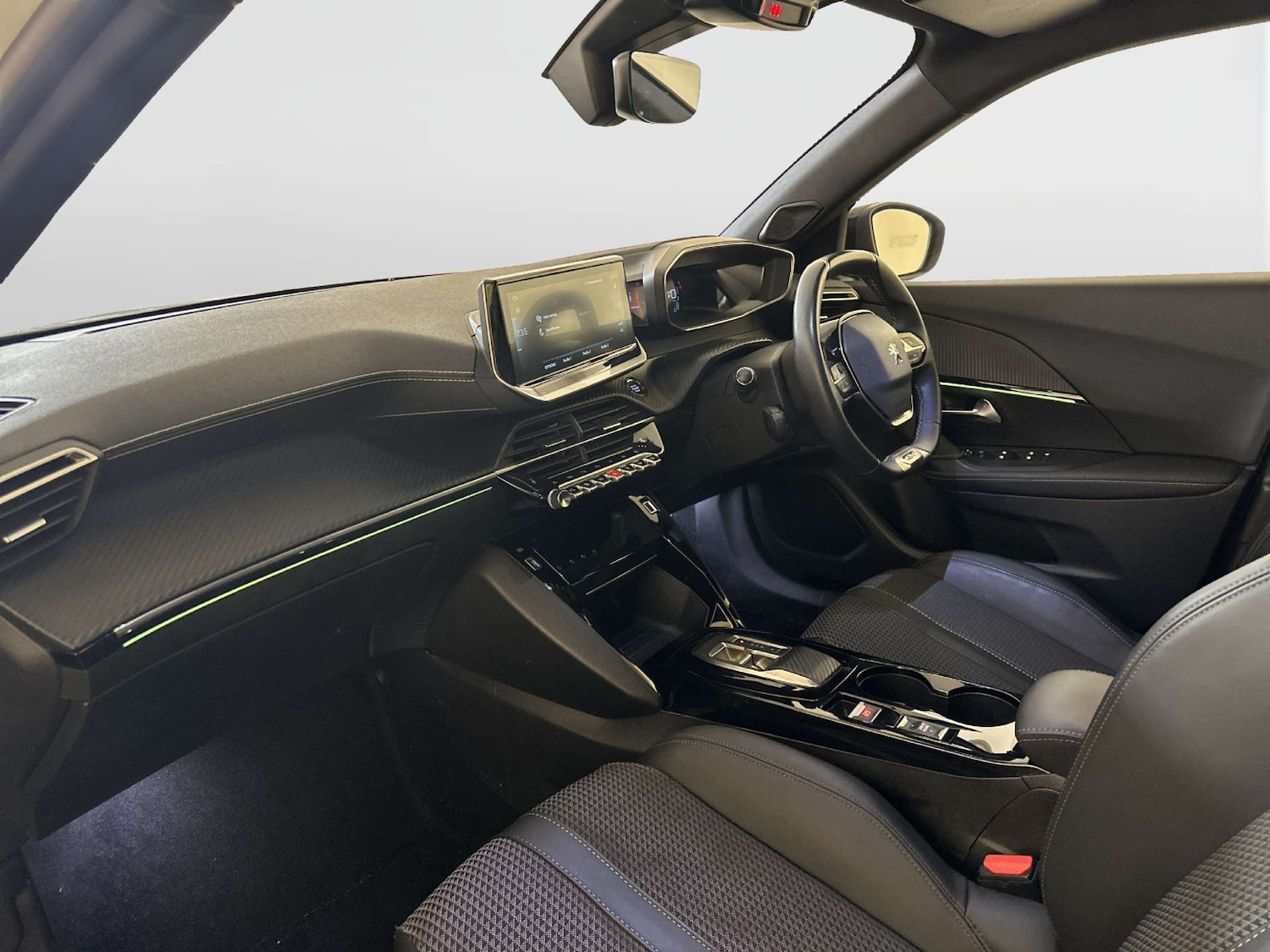 Used Peugeot 2008 2023 for sale - 78000693: Photo 12