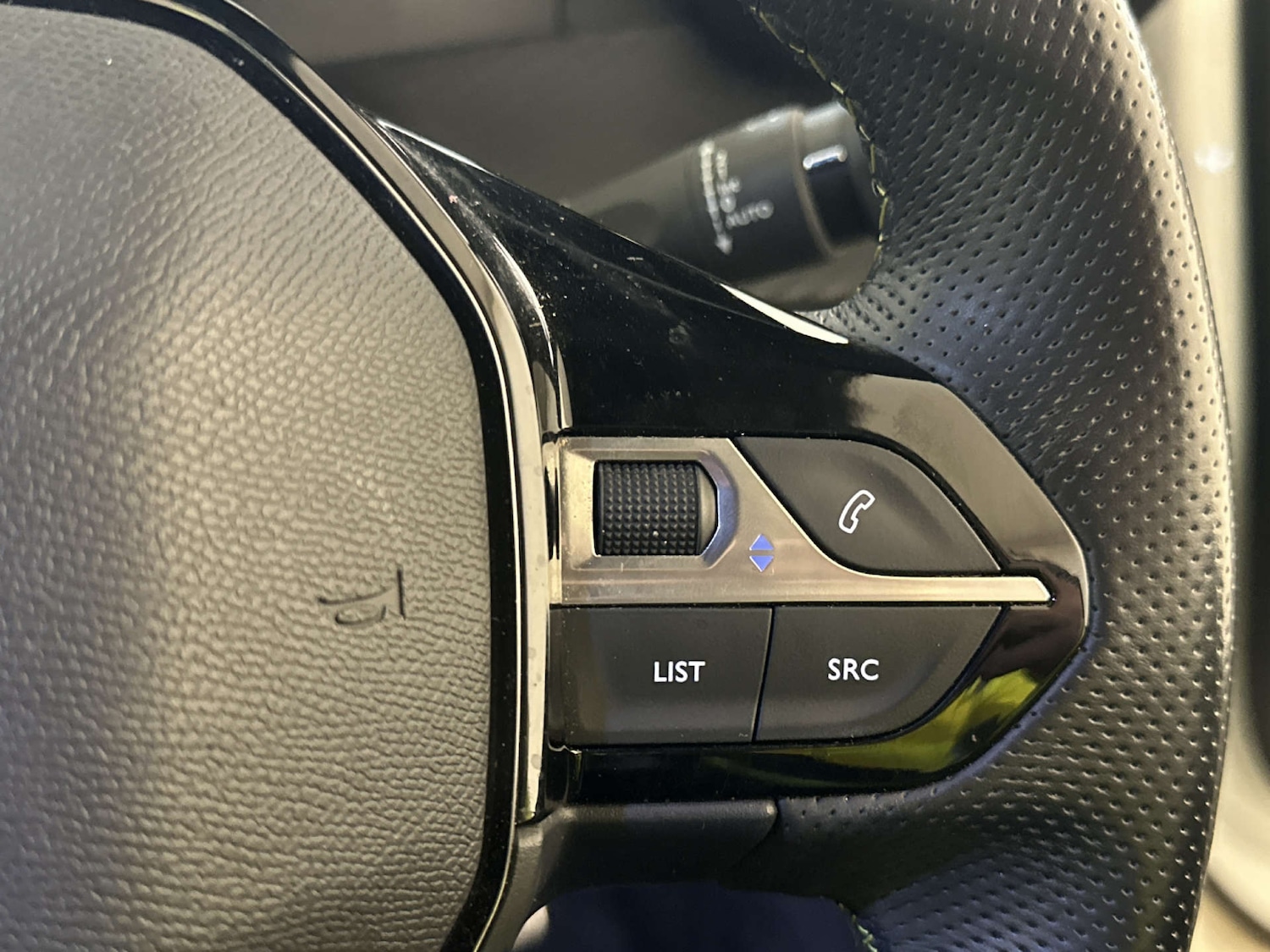 Used Peugeot 2008 2023 for sale - 78000693: Photo 18