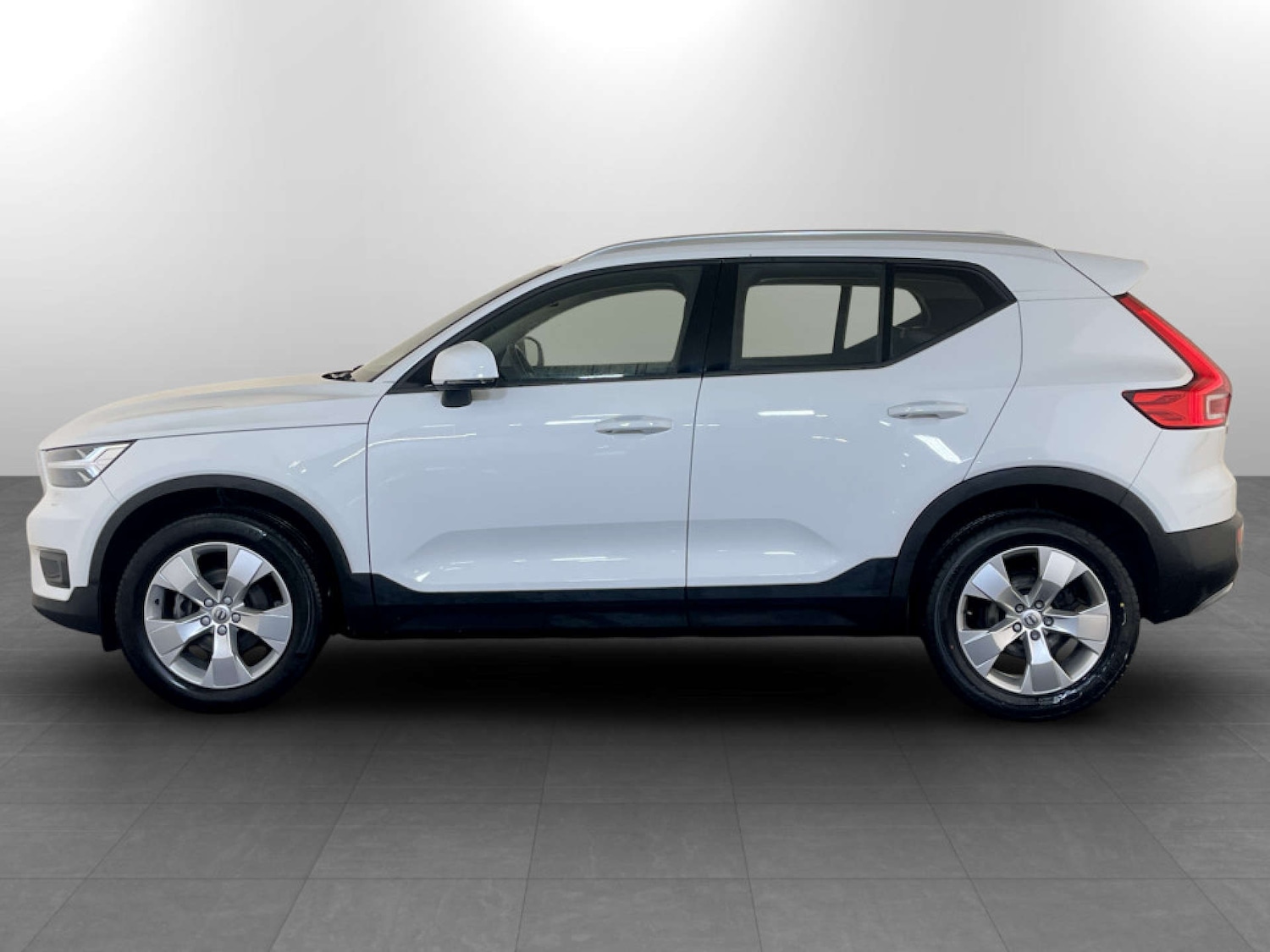 Used Volvo XC40 2019 for sale - 77469898: Photo 7