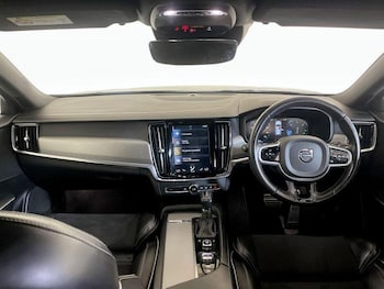 Used Volvo V90 2020 for sale - 76017143: Photo 3