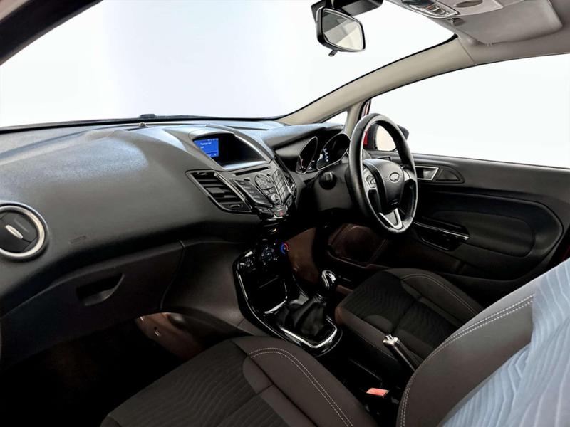 Used Ford Fiesta 2017 for sale - 76984802: Photo 12