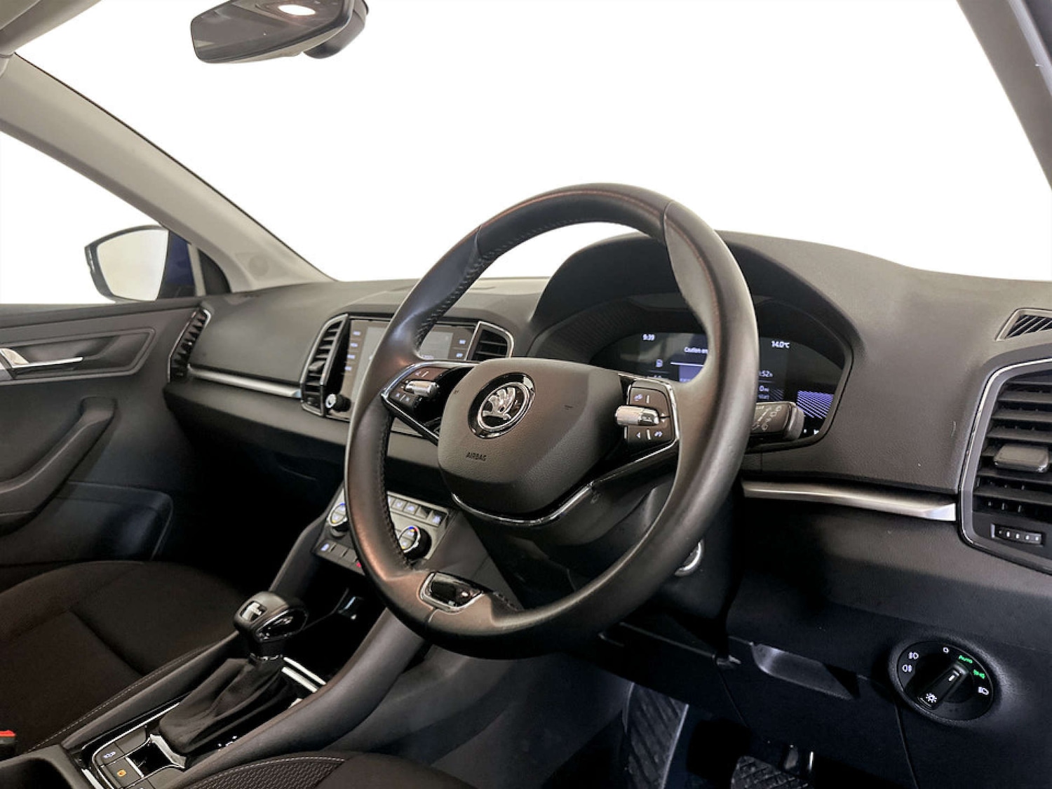 Used Skoda Karoq 2023 for sale - 77186079: Photo 16