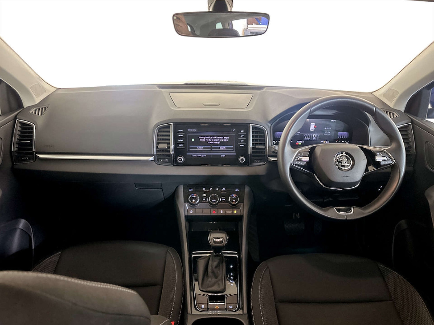 Used Skoda Karoq 2023 for sale - 77186079: Photo 3