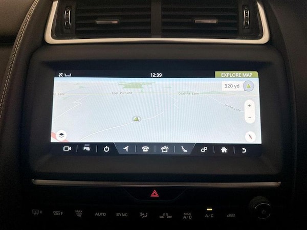 Used Jaguar E-Pace 2019 for sale - 76209320: Photo 21