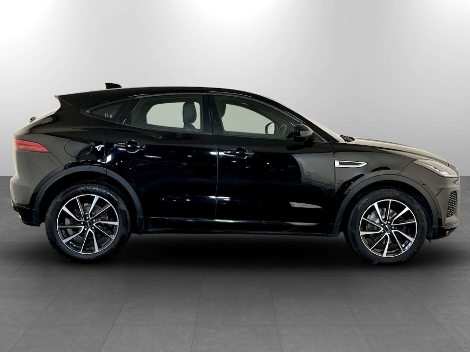 Used Jaguar E-Pace 2019 for sale - 77662737: Photo 11