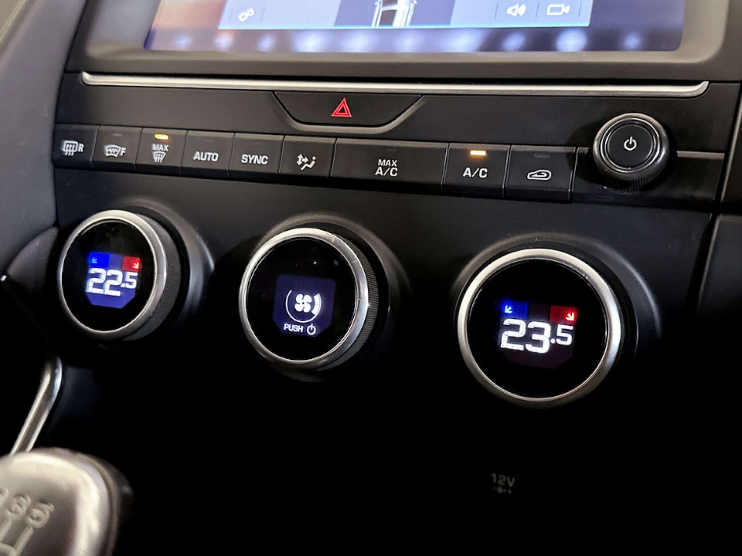 Used Jaguar E-Pace 2019 for sale - 77662737: Photo 24