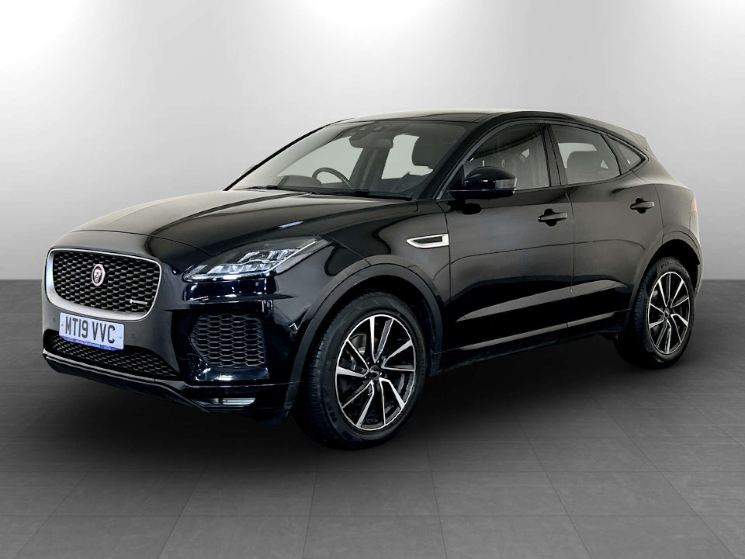 Used Jaguar E-Pace 2019 for sale - 77662737: Photo 6