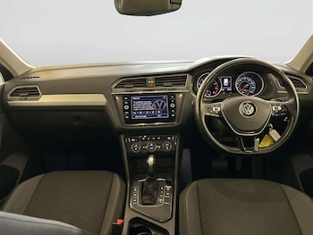 Used Volkswagen Tiguan 2019 for sale - 78367220: Photo