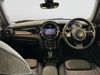 Used MINI Electric Hatch 2023 for sale - 78356382: Photo